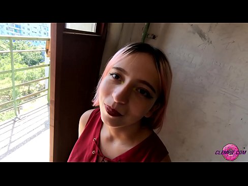 ❤️ სტუდენტური სენსუალი შთანთქავს უცნობს გარეუბანში - Cum On His Face ❤❌ პორნო ჩვენთან ❌️❤
